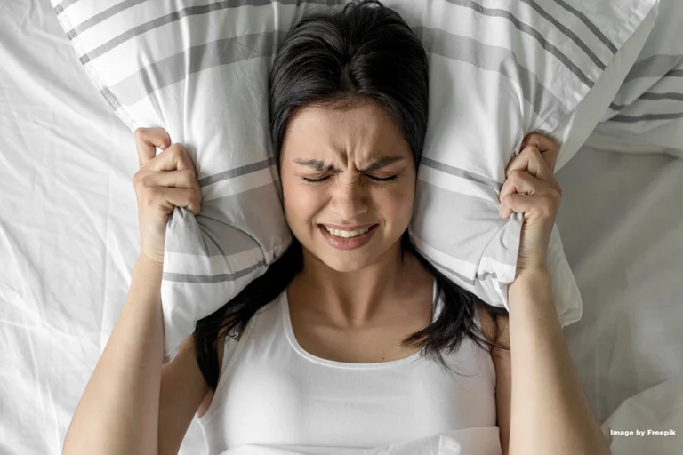 The Crucial Link Between Mental Health, Sleep, and Insomnia for Your Emotional Well-being s 3