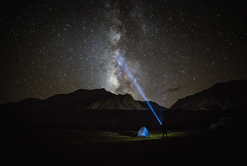 vertical milkyway galaxy at spiti valley, India