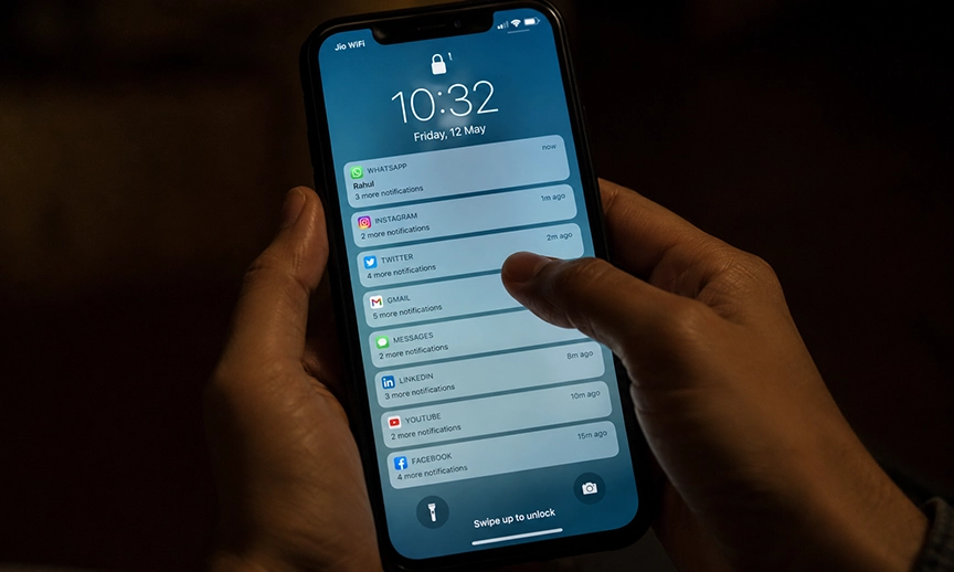 Notifications flooding in after a digital detox week with no signal