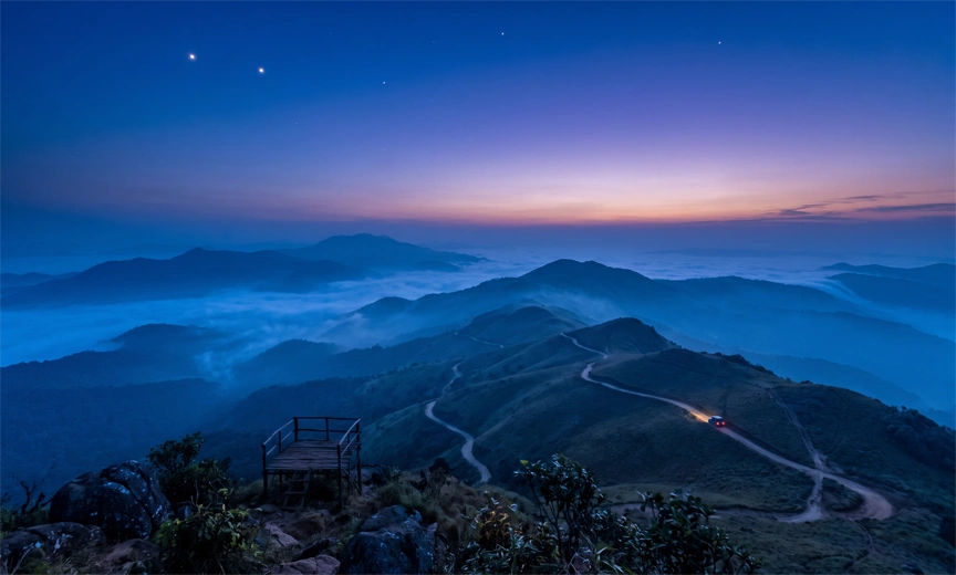 Mandalpatti viewpoint in Coorg as the night sky begins to appear at dusk